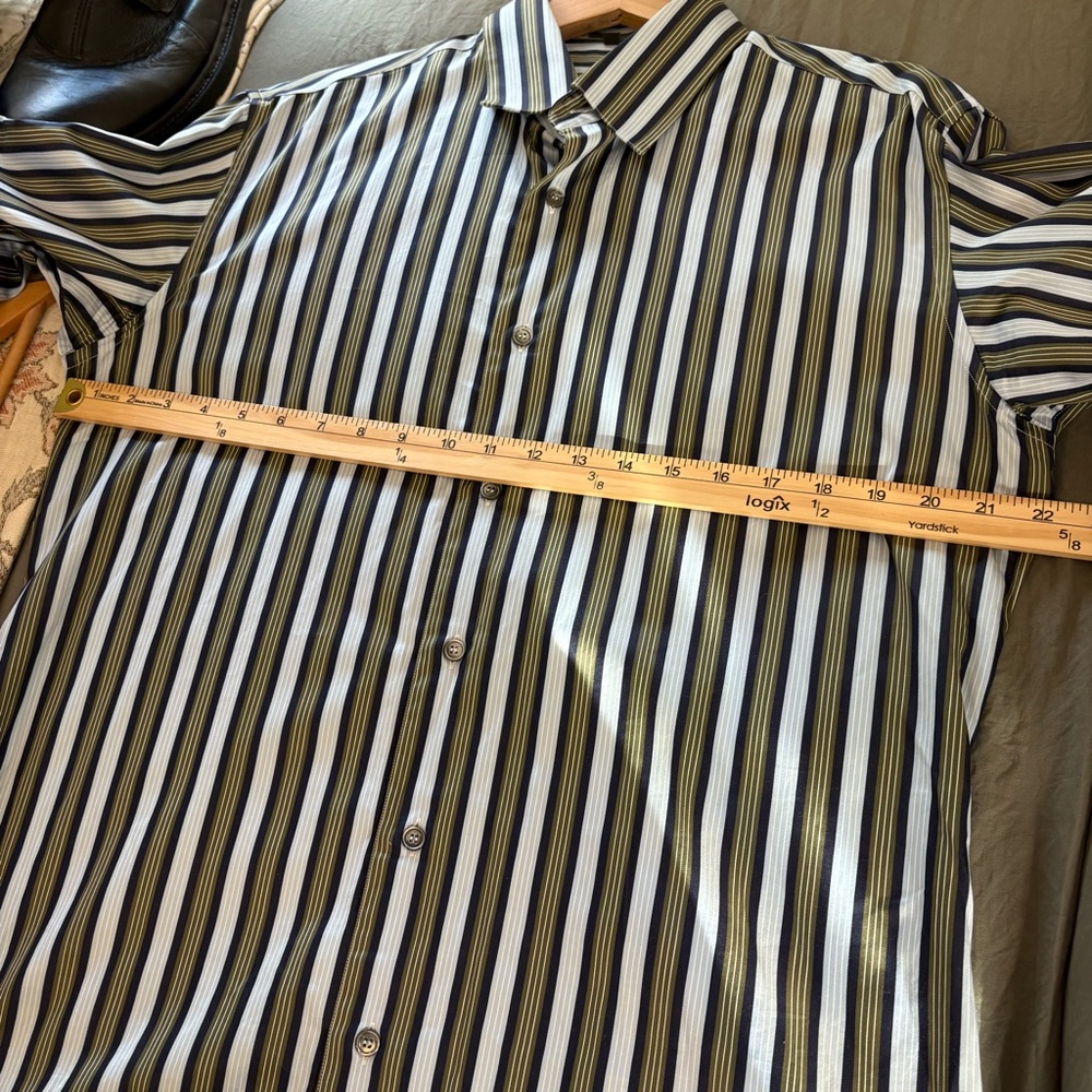 Salvatore Ferragamo Cotton Italian Striped Dress Shirt. Size Large. - Picture 8 of 9